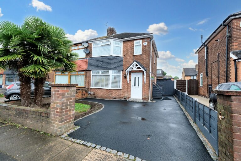 Breck Road, Eccles, M30