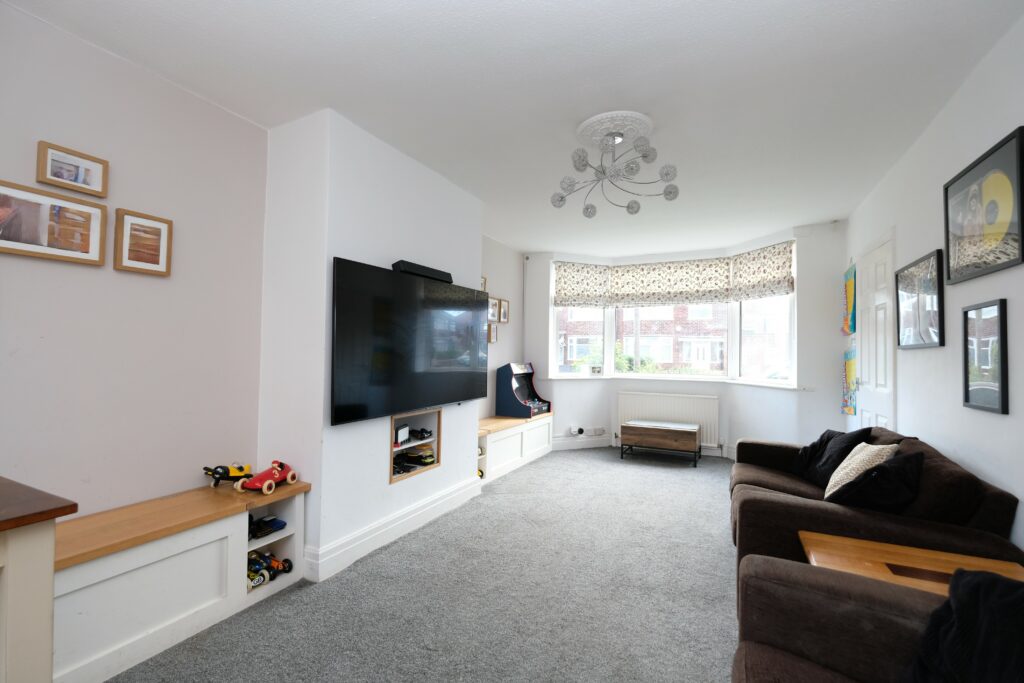 Newbury Drive, Eccles, M30