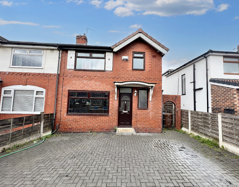 Dellcot Close, Salford, M6