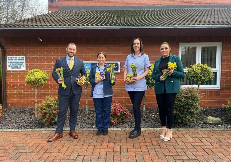 Hills Delivers For St Anns Hospice