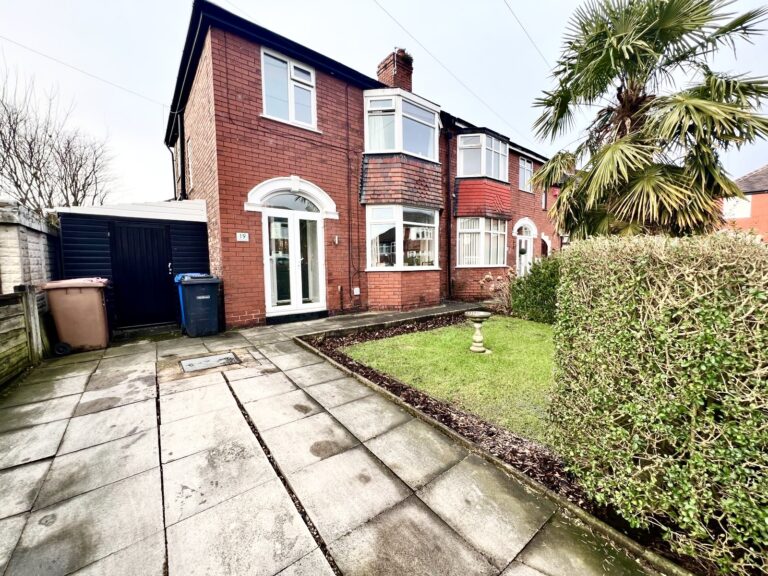 Galloway Drive, Swinton, M27