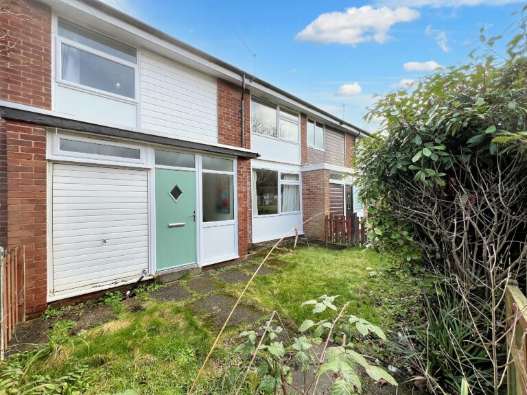 Mossfield Green, Eccles, M30