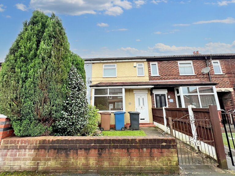 Mellor Street, Eccles, M30